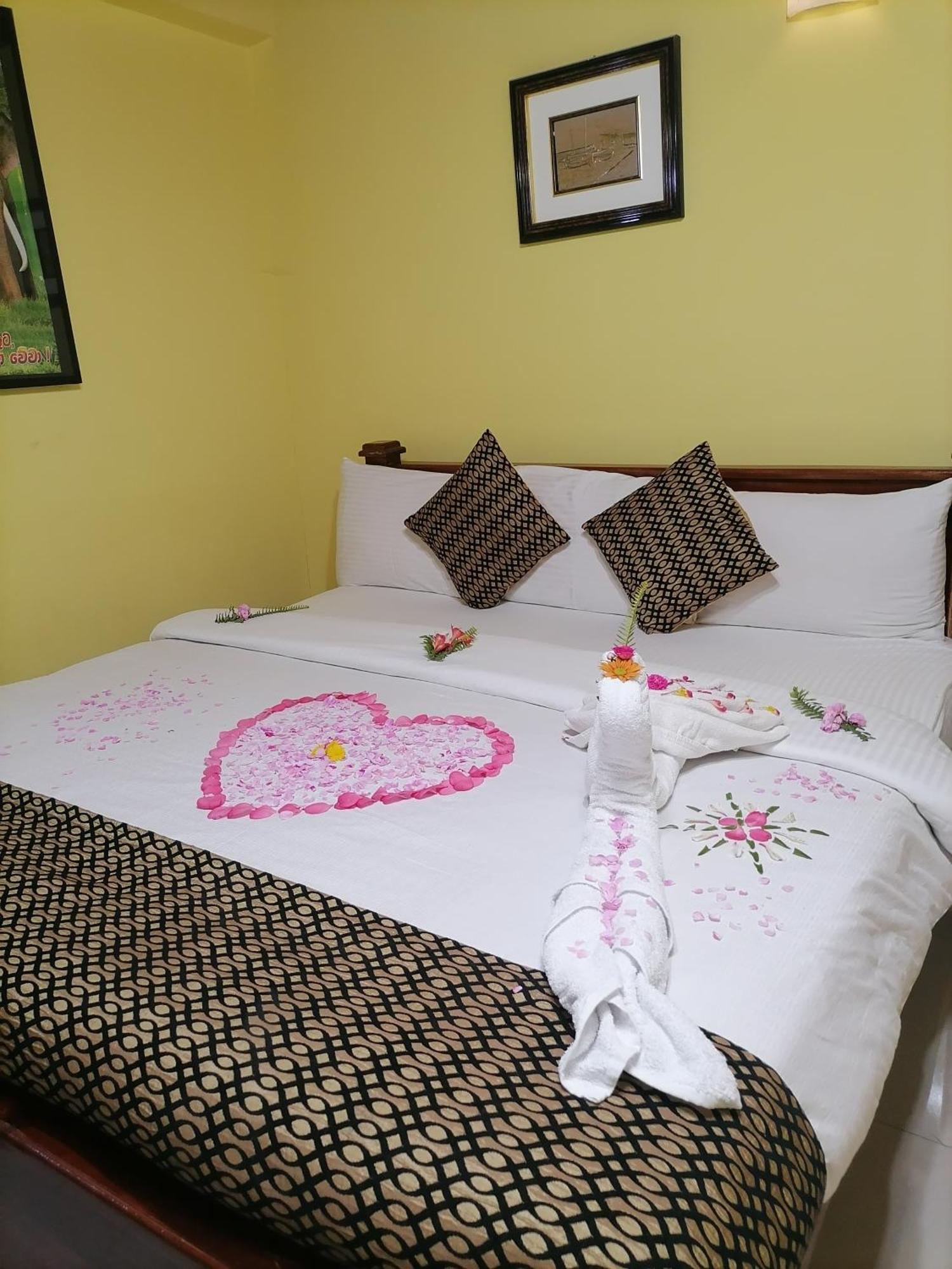 Himawari Hills Hotel Nuwara Eliya Exterior photo