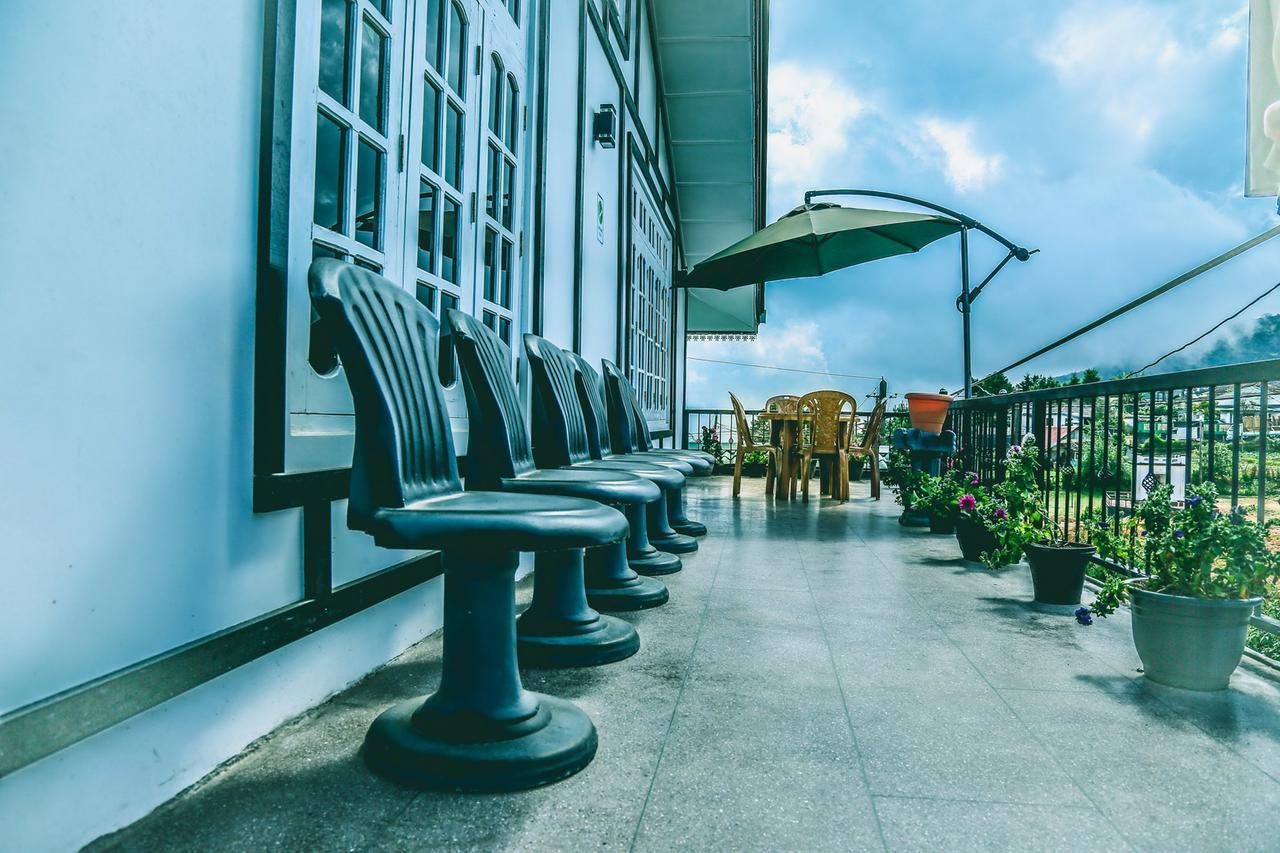Himawari Hills Hotel Nuwara Eliya Exterior photo